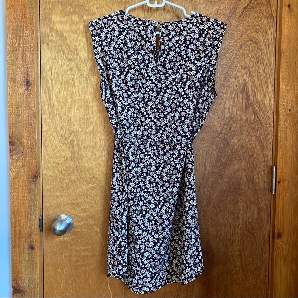 DONATED - Dark floral dress - Picture 2 of 2